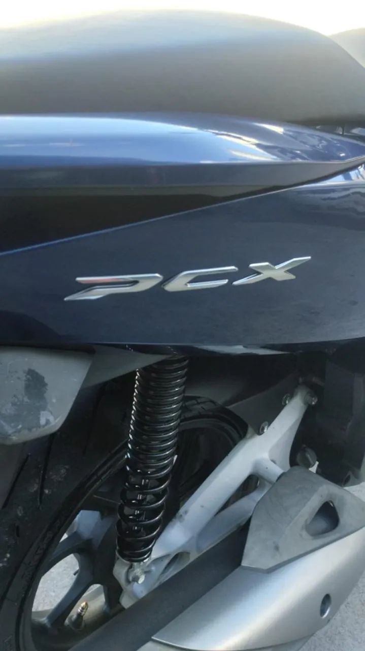 VENDO HONDA PCX 150 2020 - Foto 3
