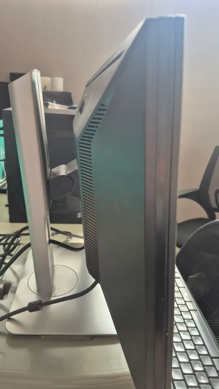 Monitor Dell E2211 Hc - Foto 2