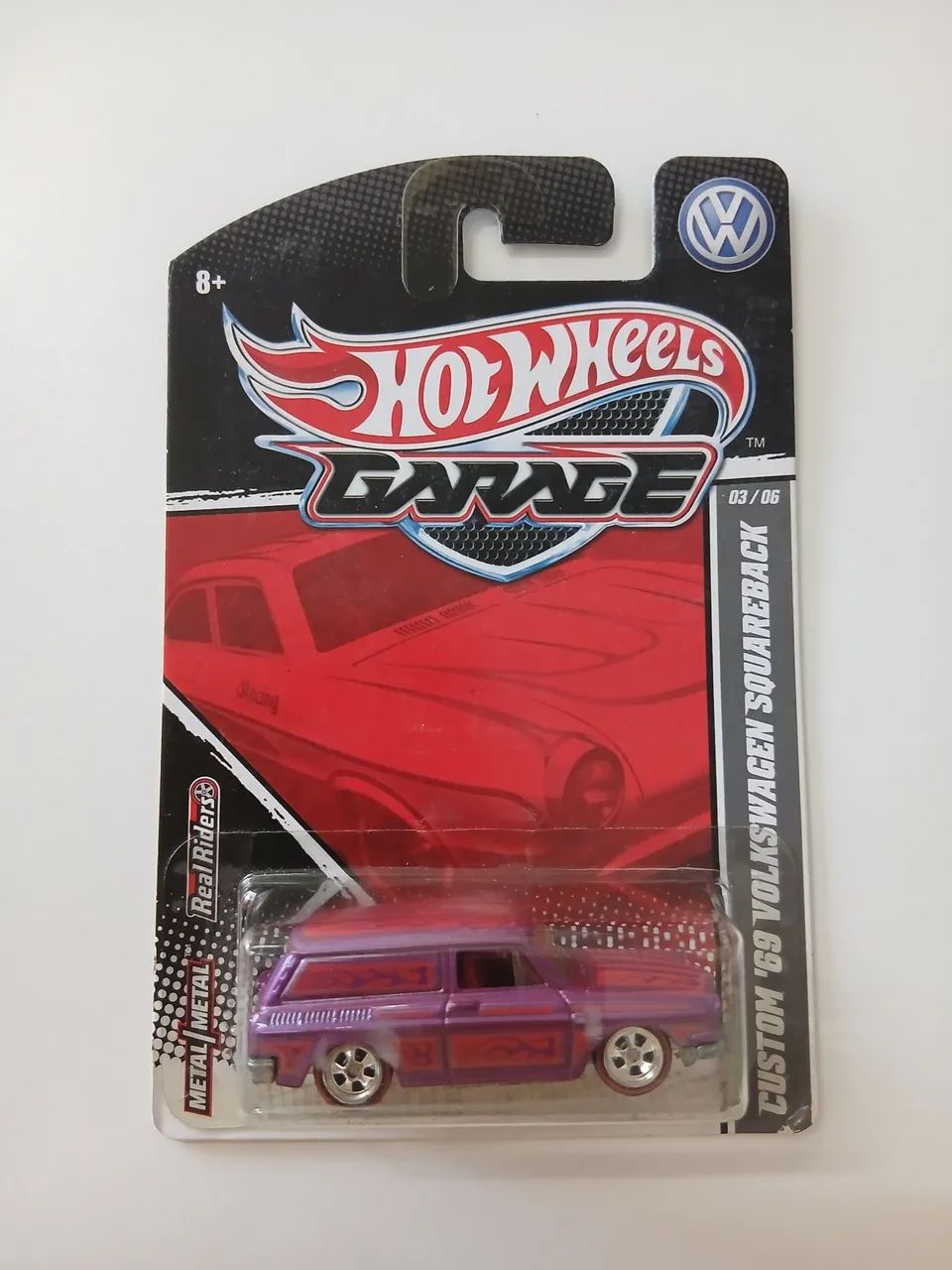 Hot Wheels Garage Custom 69 Volkswagen Squareback