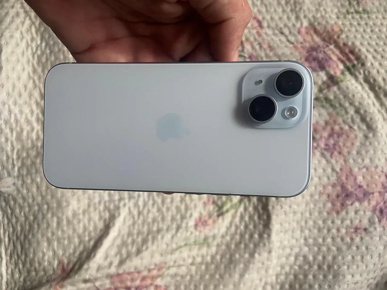 iPhone 15 