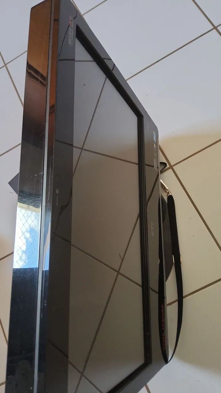 Monitor 20" Semp Toshiba 220volts  - Foto 5