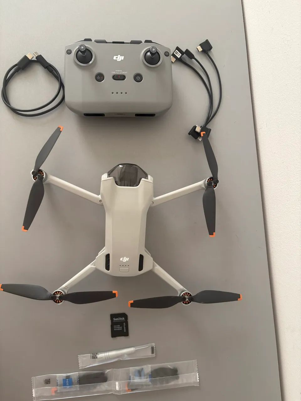 DJI Mini 4 semi-novo.