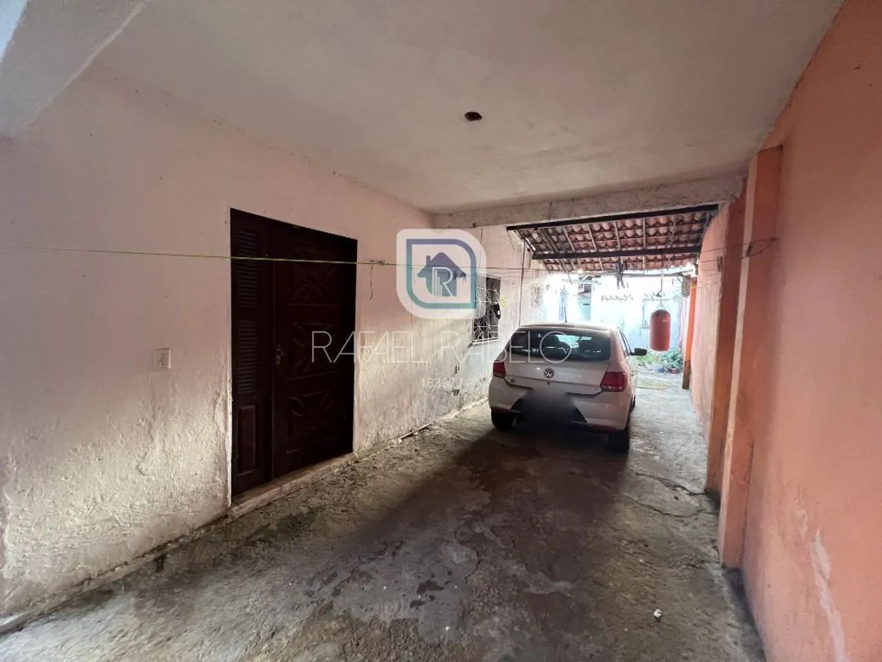 Casa com 03 quartos à venda no bairro Cidade dos Funcionários. - Foto 2