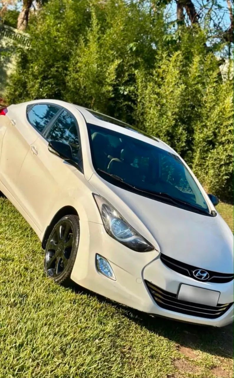 Hyundai Elantra Elantra GLS 1.8 16V Aut. 2012
