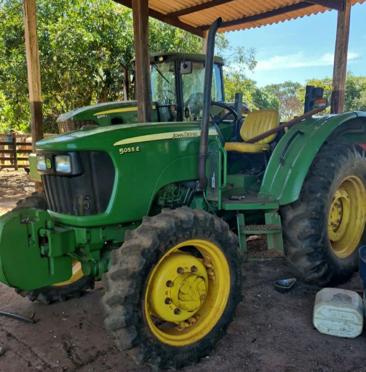 Trator John Deere 5055 E - Foto 2