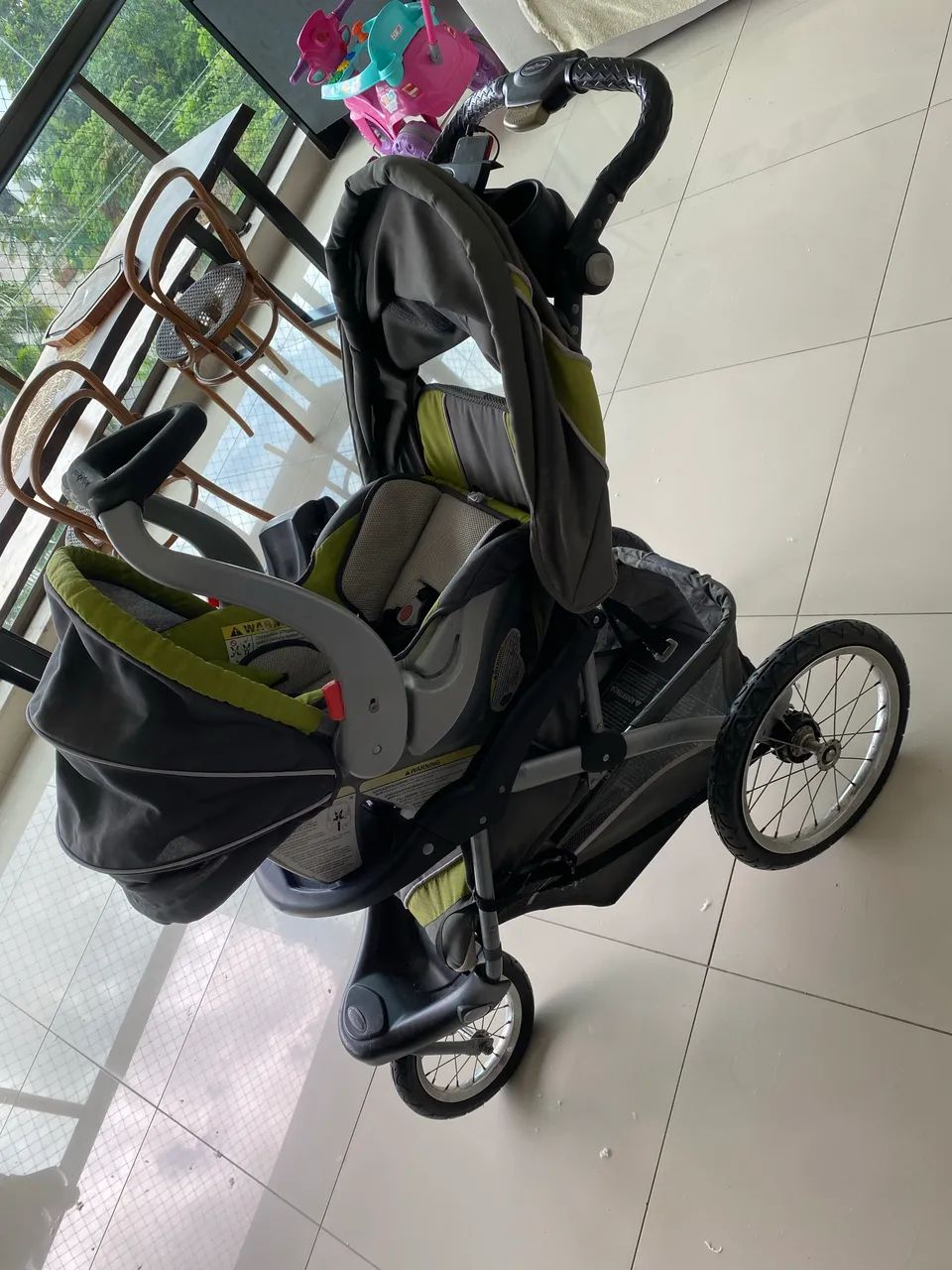 Carrinho ciclista com bebê conforto  - Foto 2