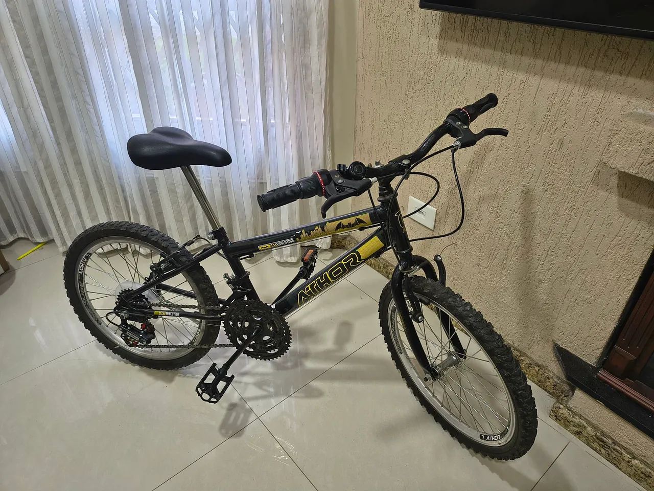 Bicicleta aro 20 -  18 marchas