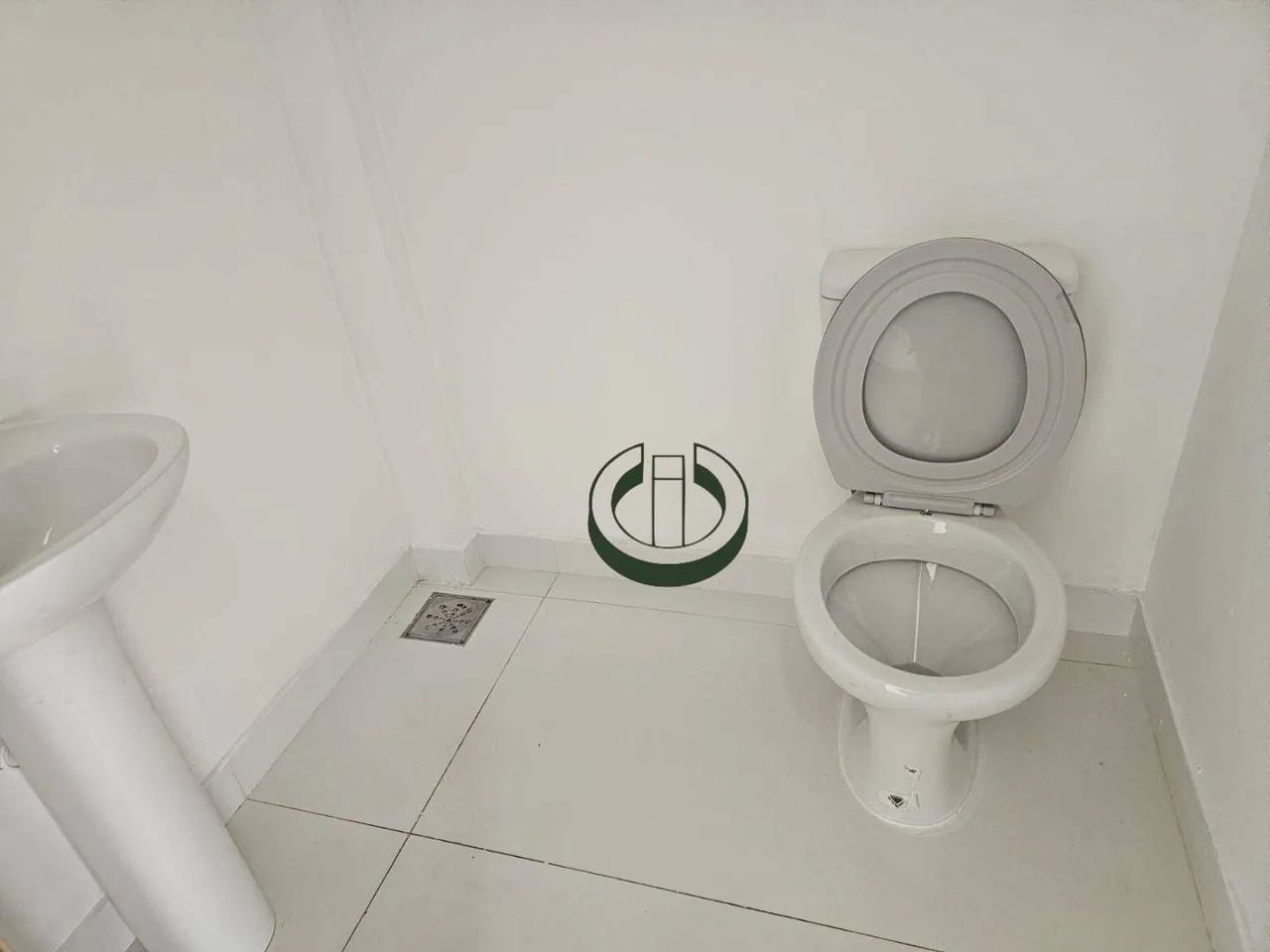 Sala em Galeria no Jardim Primavera - Foto 2