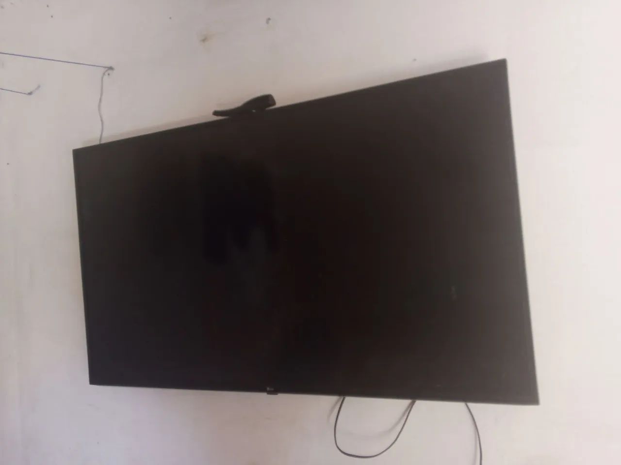 VENDO UMA TV LG 55 POLEGADAS , 1 ano e meio de uso, com comando de voz e tudo mais  - Foto 3