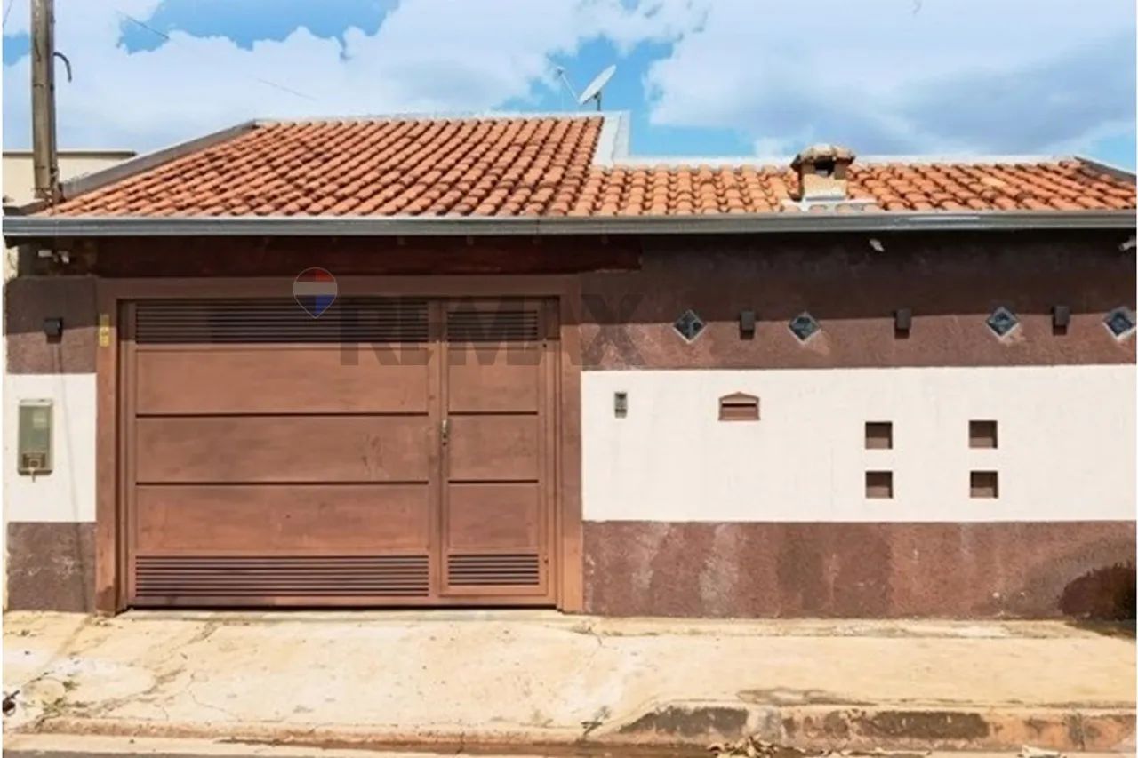 Casa à venda com 3 quartos em Andradina!