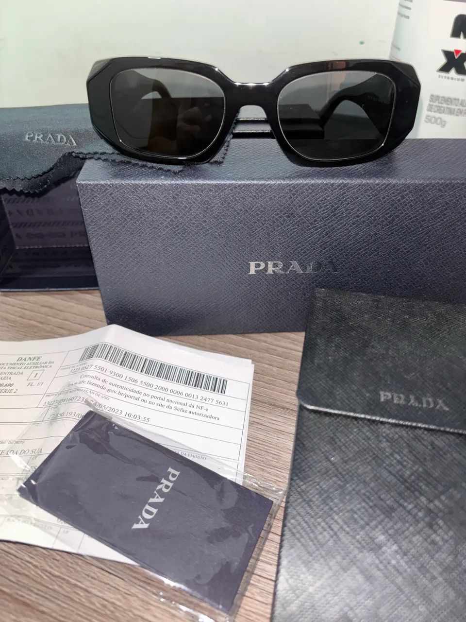 Óculos Prada solar 17ws muito novo