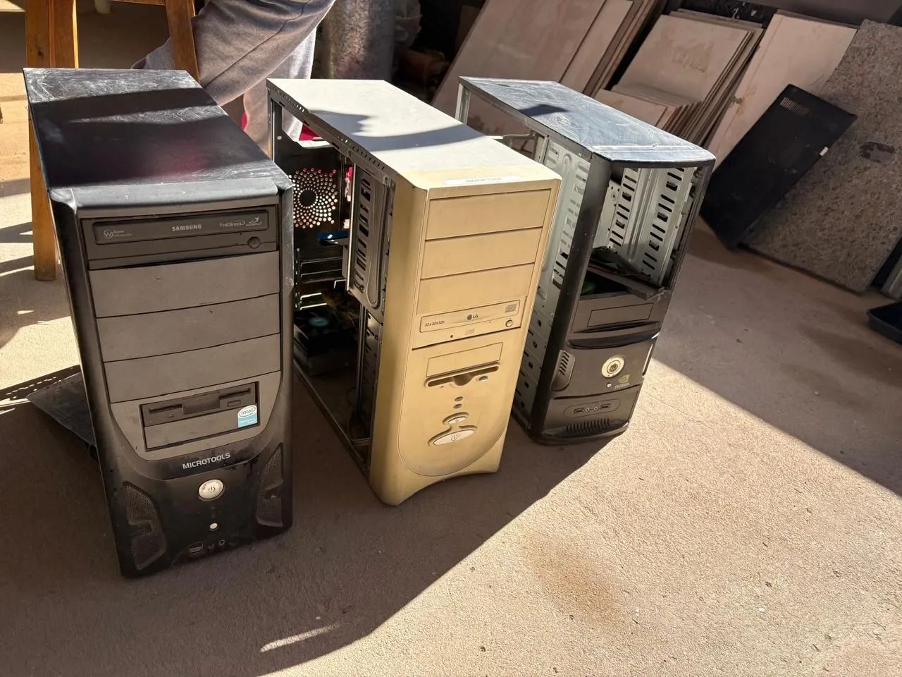 3 Gabinete (CPU) , Com Peças ( Oportunidade ) - Foto 5