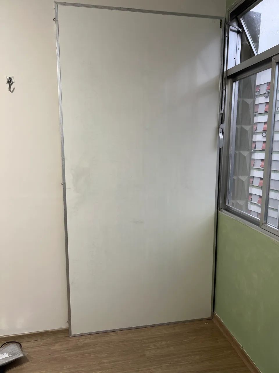 Quadro branco 2.30 x 140 - alumínio 