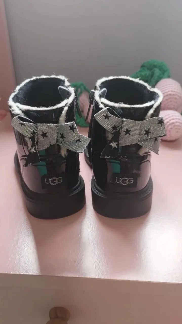 Bota UGG infantil original 24