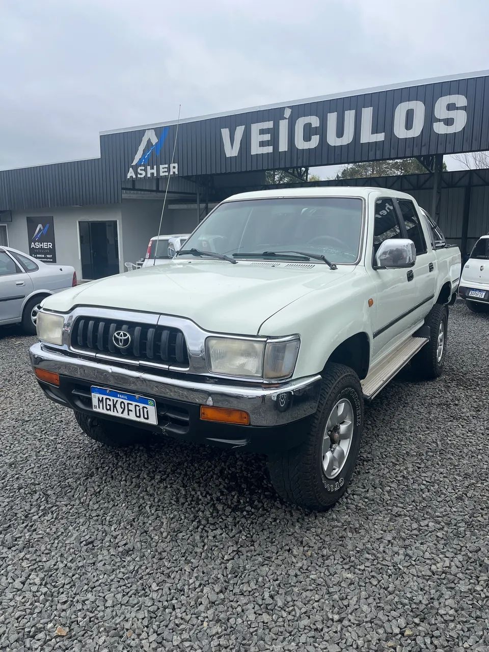 Toyota Hilux HILUX CD SR 4X4 3.0 8V 116CV TB DIESEL 2003