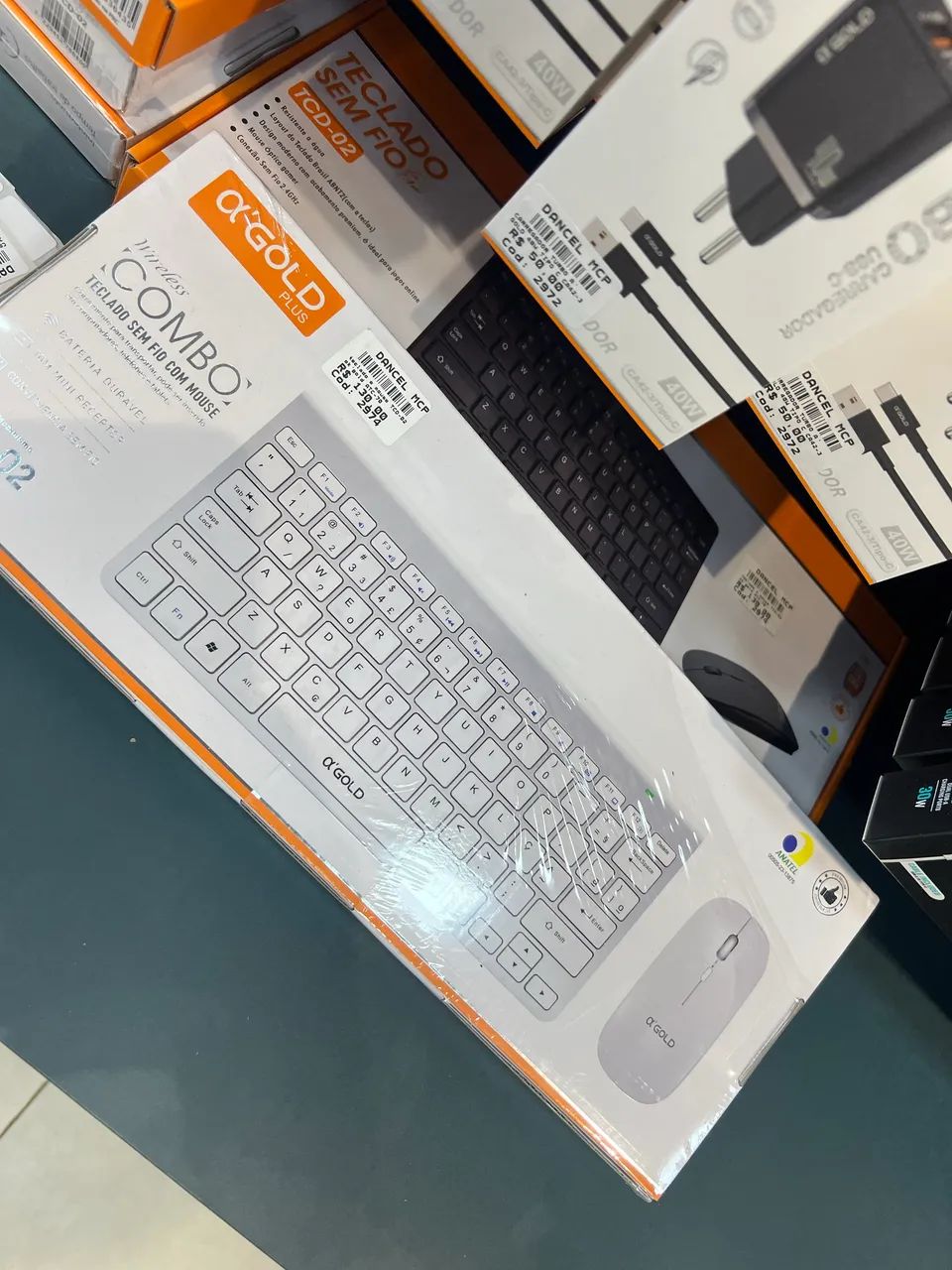 Teclado sem fio com mouse Combo 