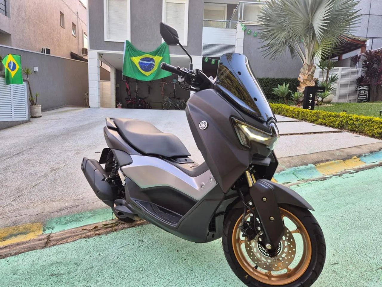 Yamaha NMAX Gasolina Automático