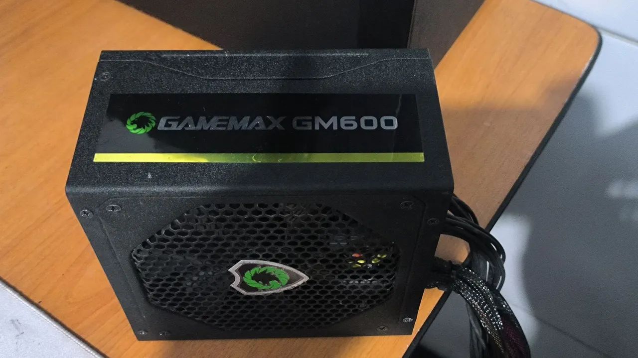 Fonte Gamemax 600w 80 Plus - Foto 2