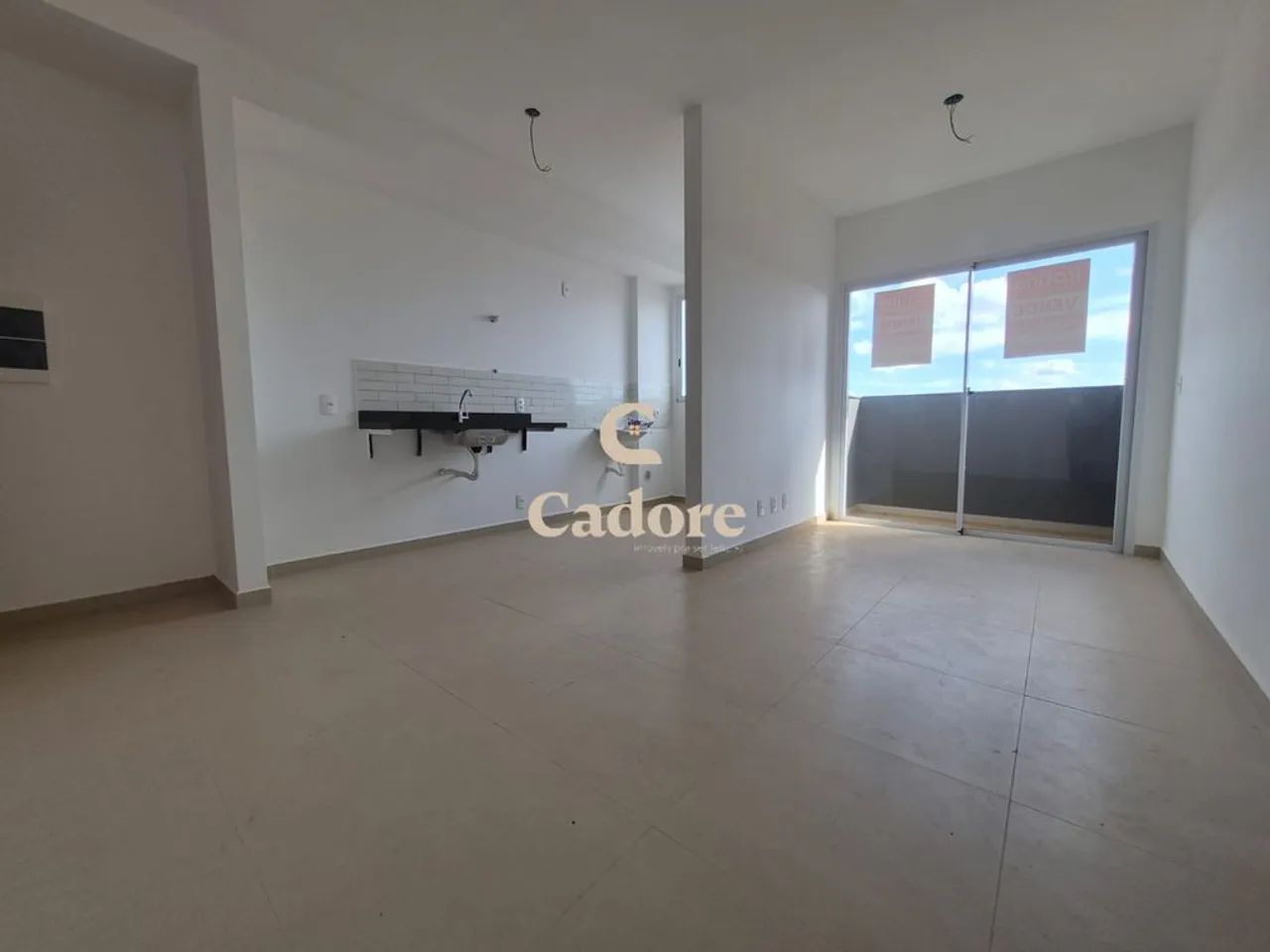 Apartamento à venda no Jardim Holanda com 2/4 sendo uma suíte e elevador - Foto 5