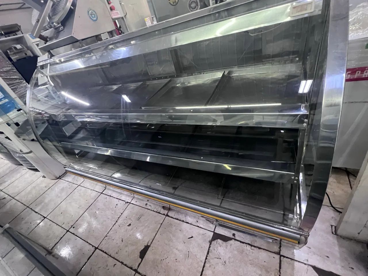 Balcão bandejeiro em inox 2 metros  - Foto 3
