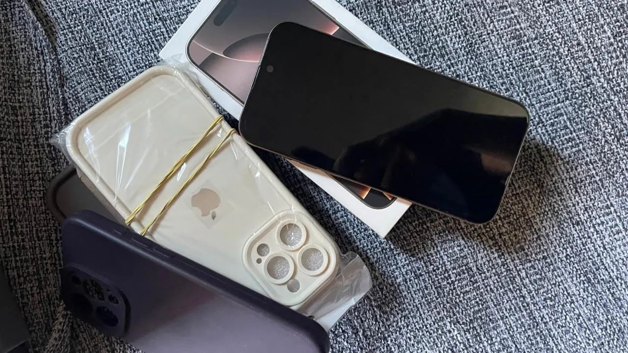 iPhone 16 PRO MAX 256 - Foto 4