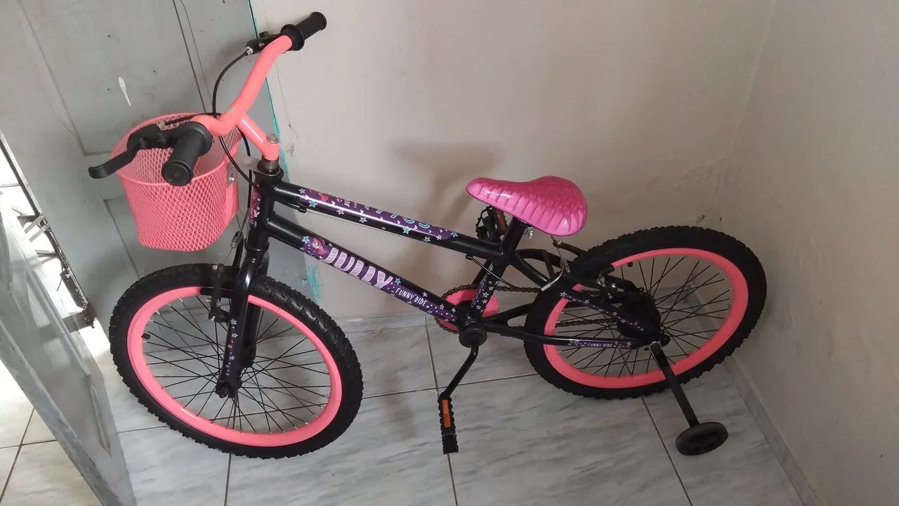 Vendo bicicleta nova