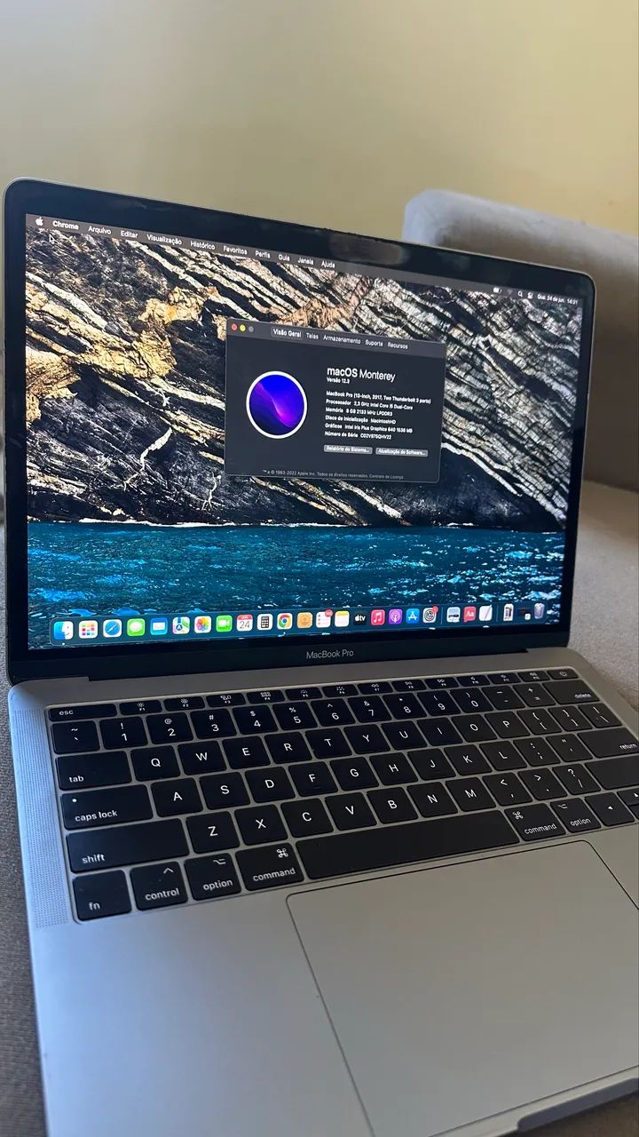 Macbook Pro i5 8GB 2017