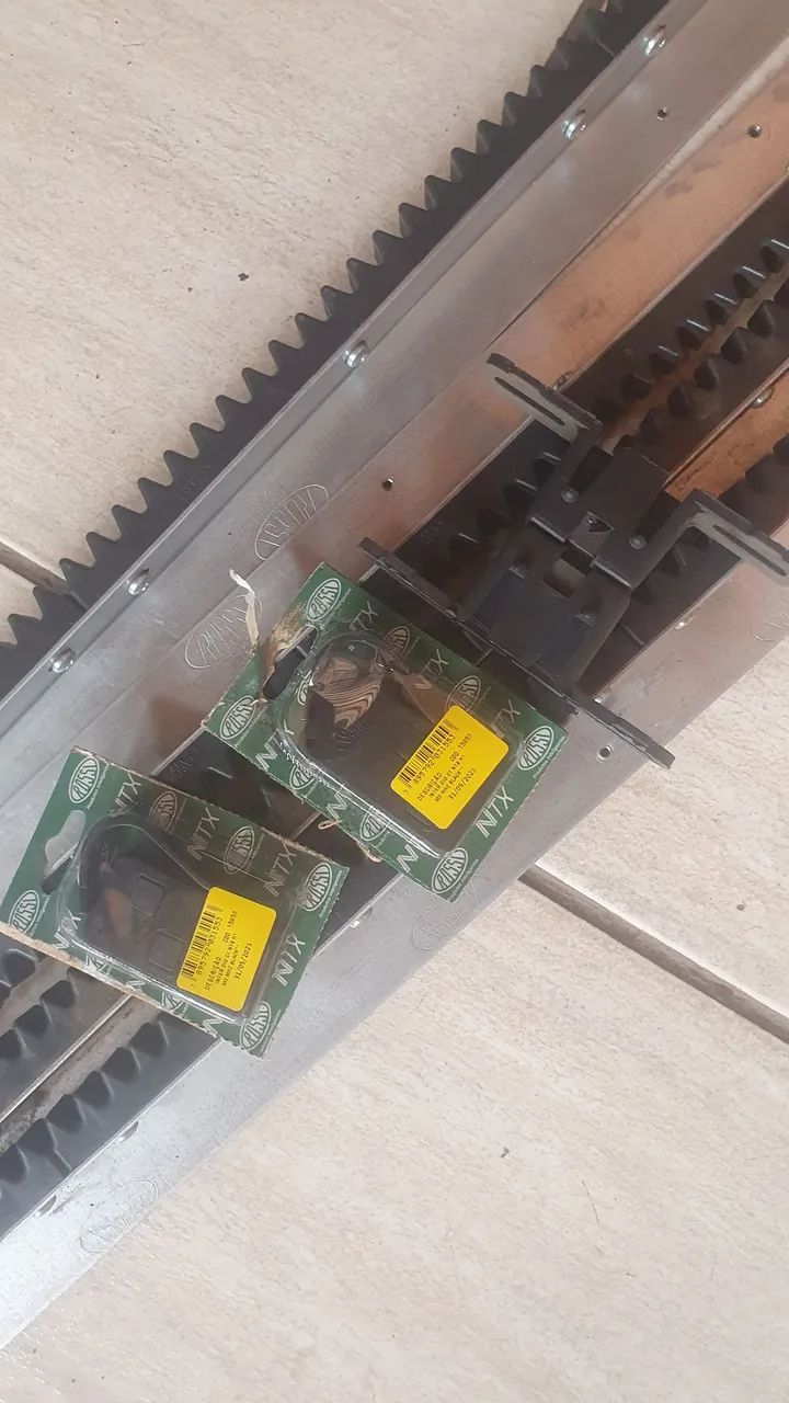 Kit portão eletrônico Cremalheira Controle e Imas - Foto 2