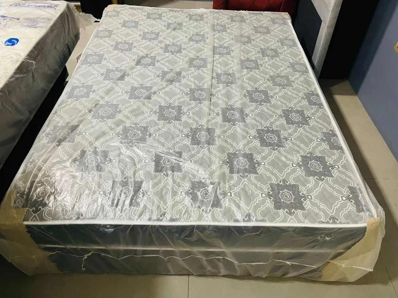 Conjugado casal  em espuma 14 cm macio 