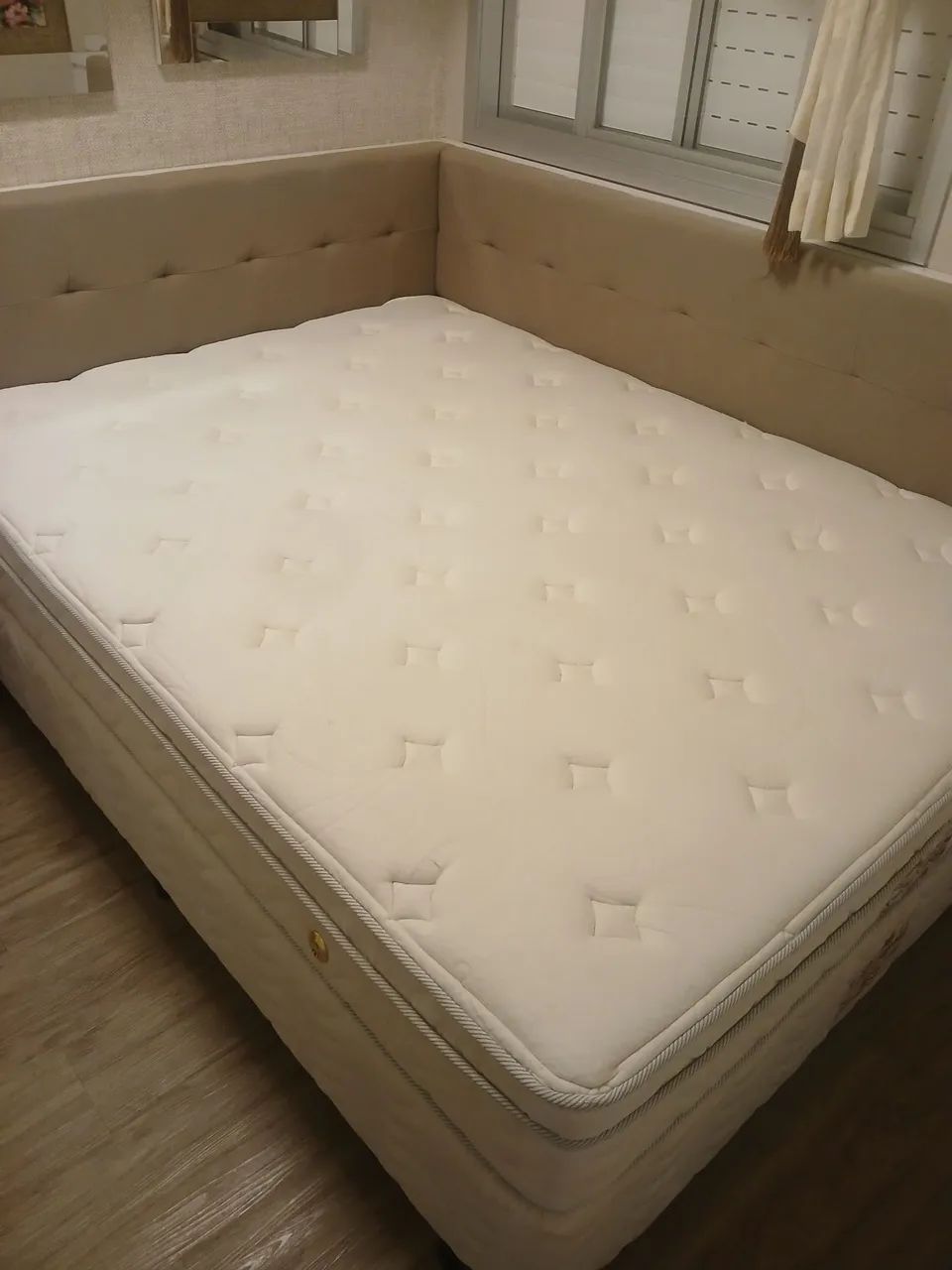 BARBADA.  Cama BOX casal NOVA 600 reais 