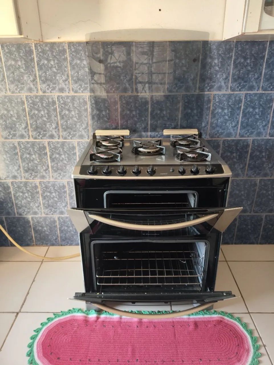 Vendo fogão dois fornos semi novo