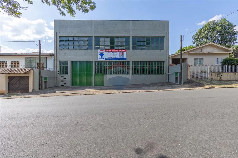 Galpão Comercial de 1.411 m² de construção - Foto 2