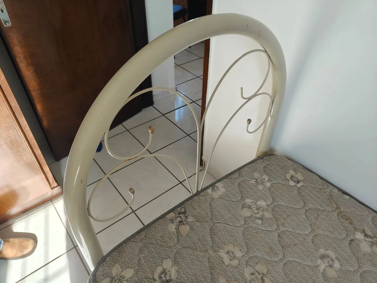 Cama de solteiro tubular com colchão  - Foto 5