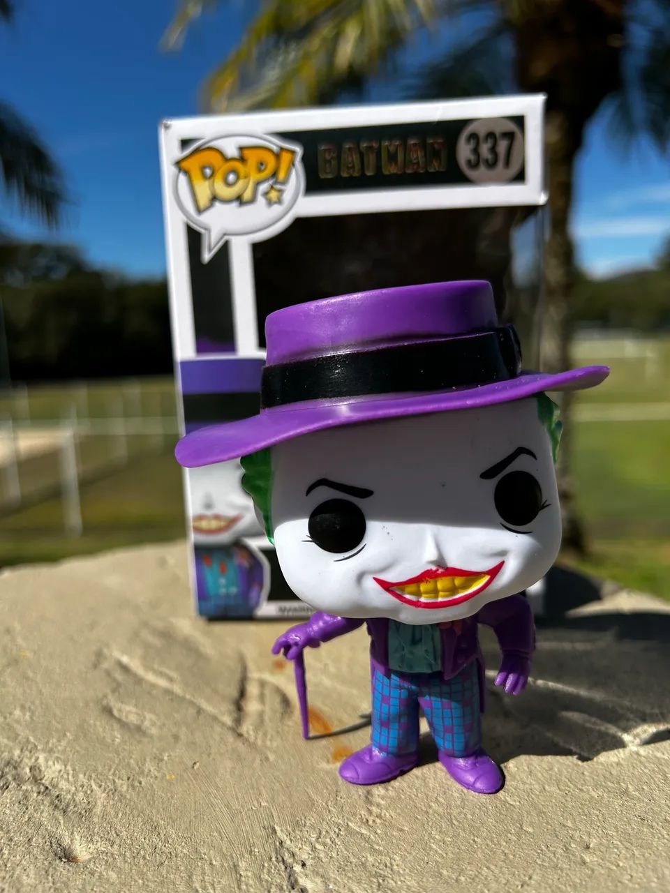 Funko pop Coringa The Joker com caixa  - Foto 2