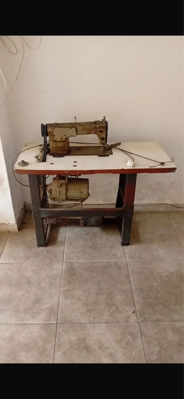 Máquina reta industrial 