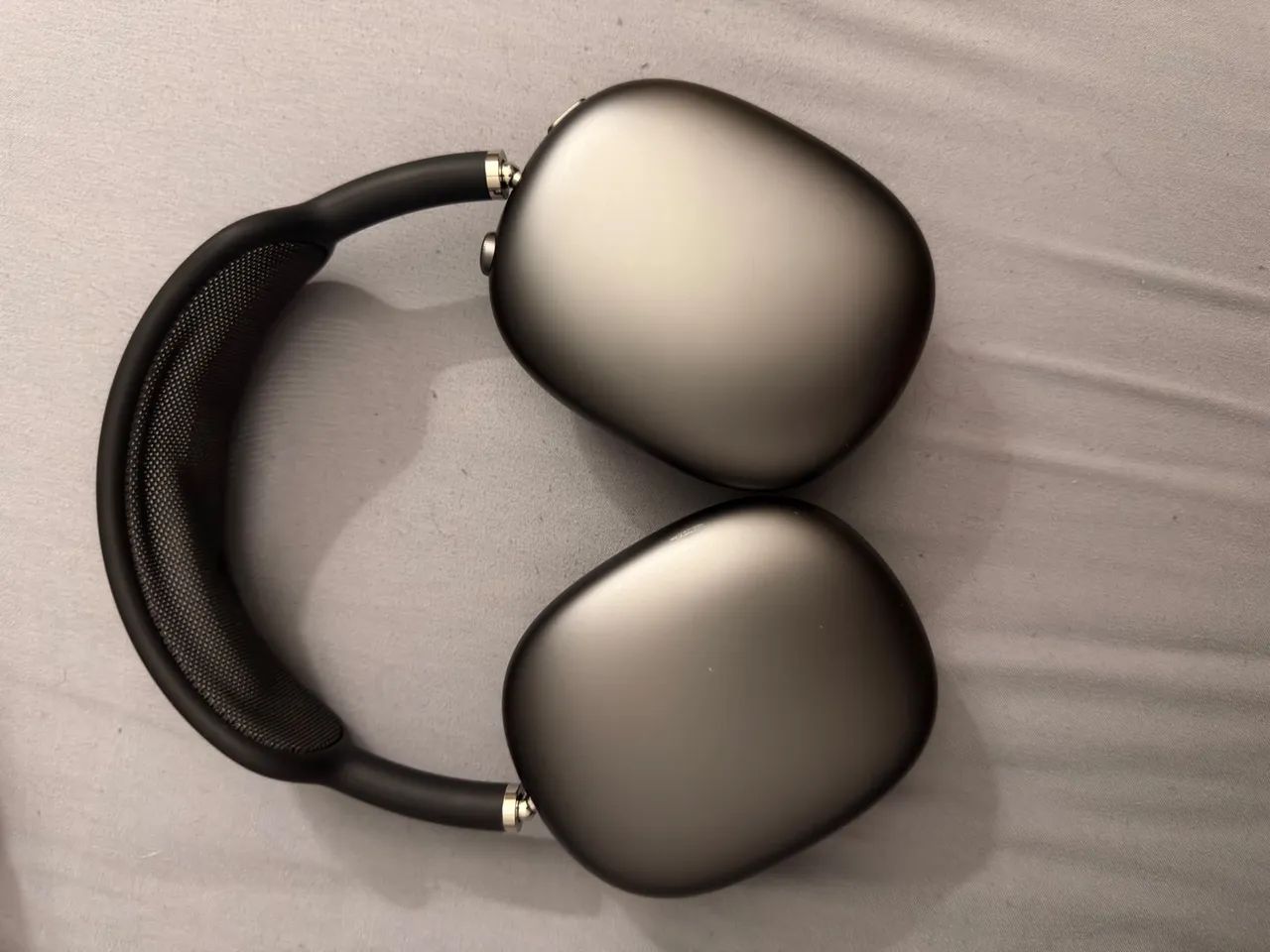 Apple AirPods max Lightning space gray