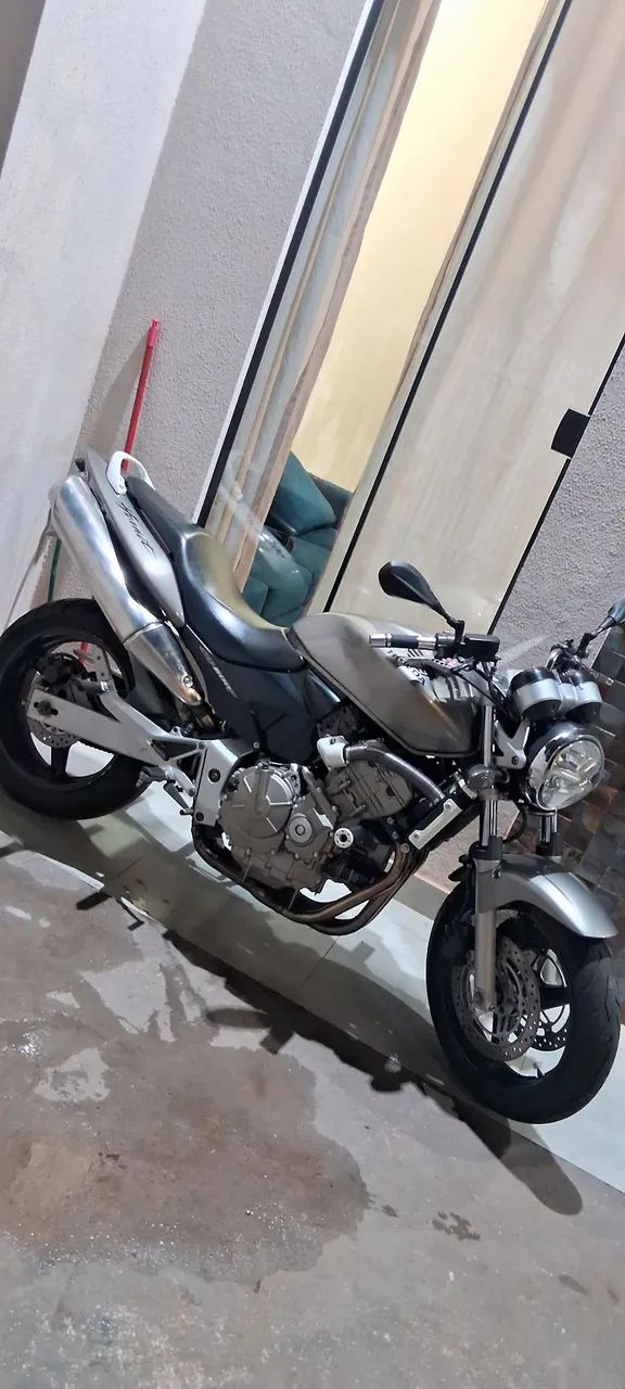 Hornet 600  - Foto 2