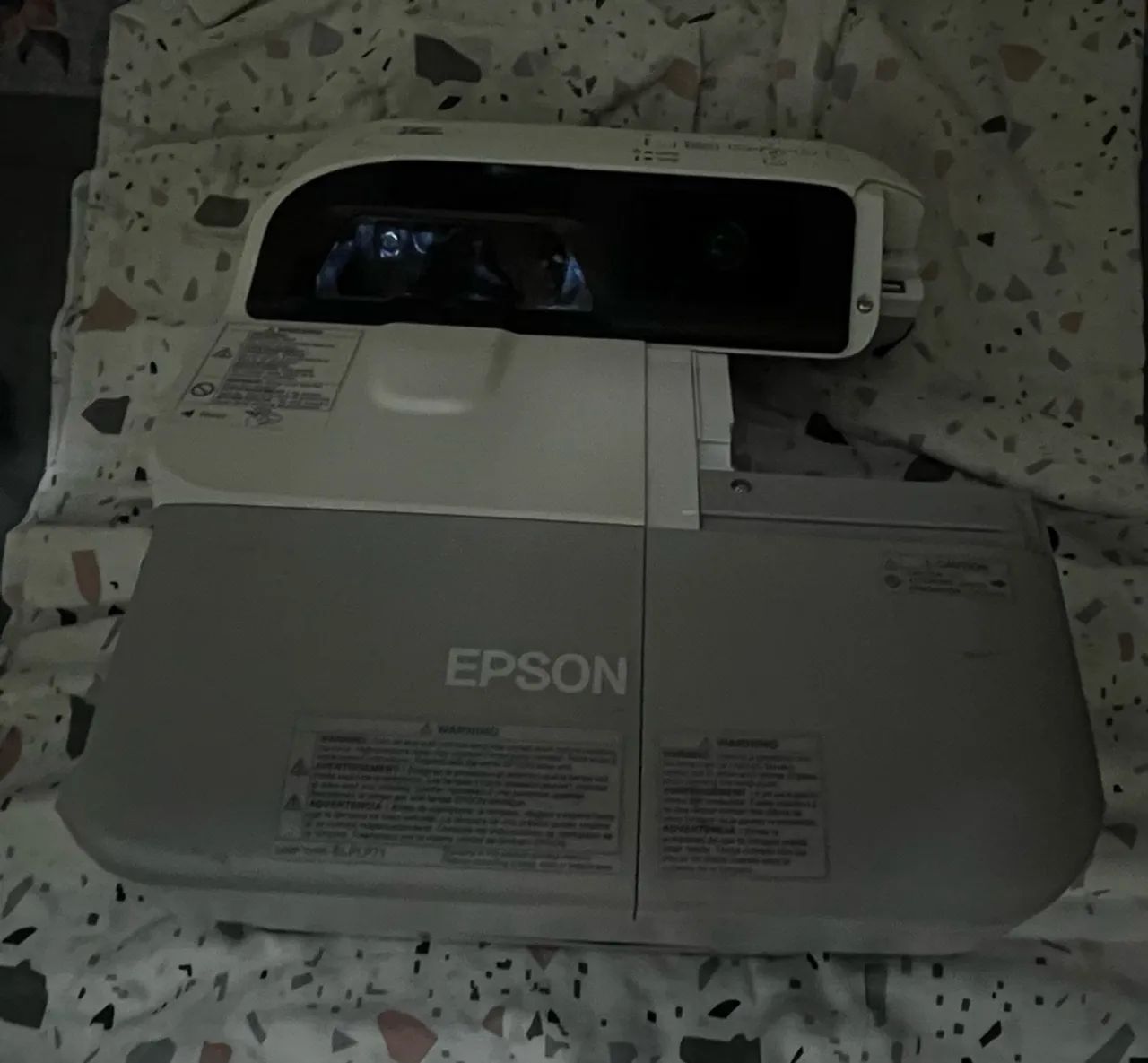 Projetor Epson 475Wi Curta Distância  - Foto 3