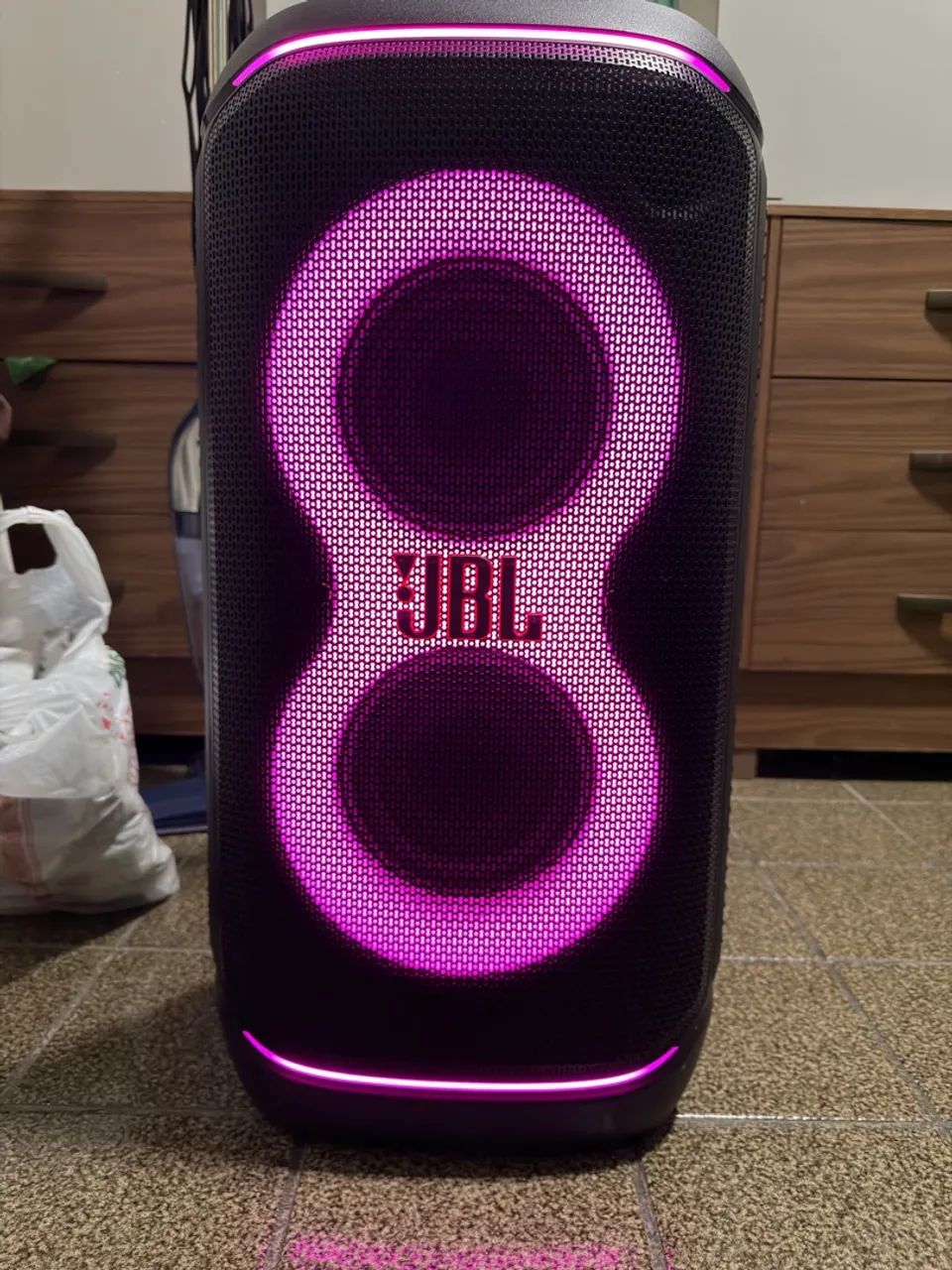JBL Partybox 320 + Mic Easysing com IA