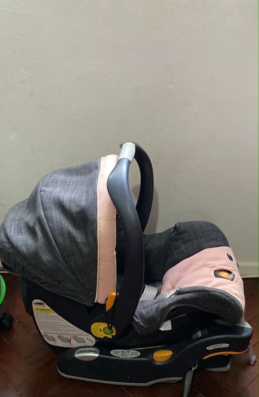 Vendo cadeira de criança  - Foto 3
