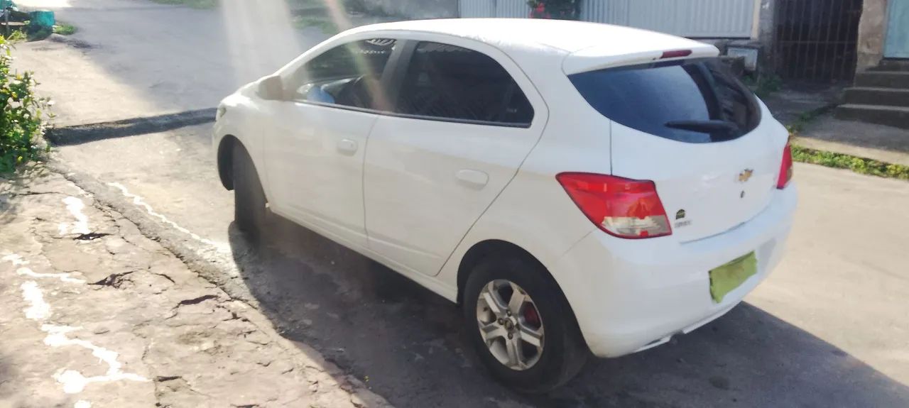 Chevrolet Onix 2018