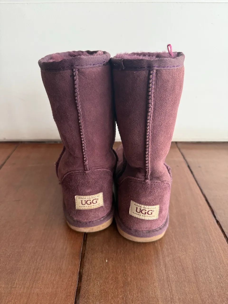 Bota UGG Classic Short II Roxa - Foto 2