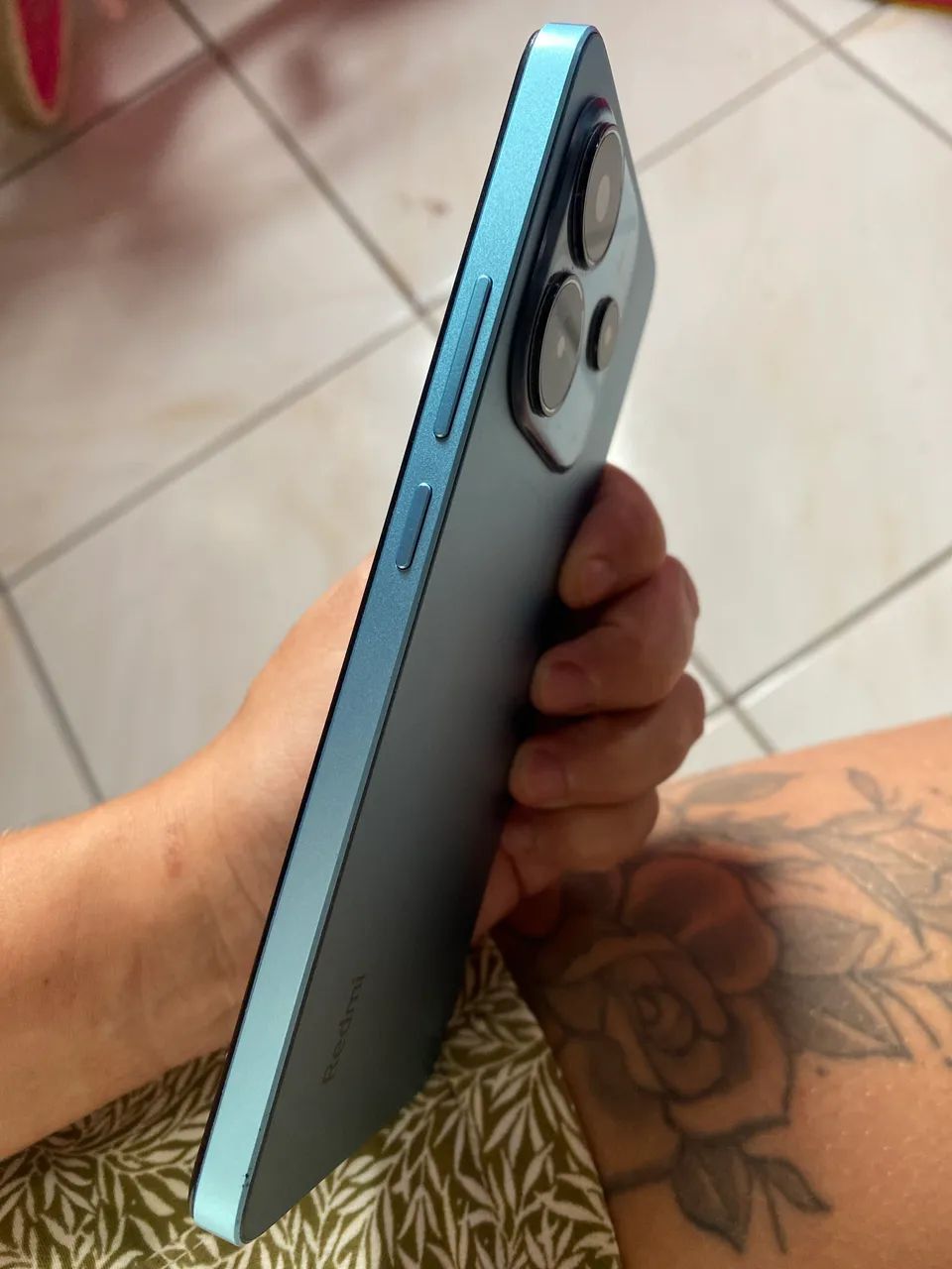 Vendo celular semi novo - Foto 3