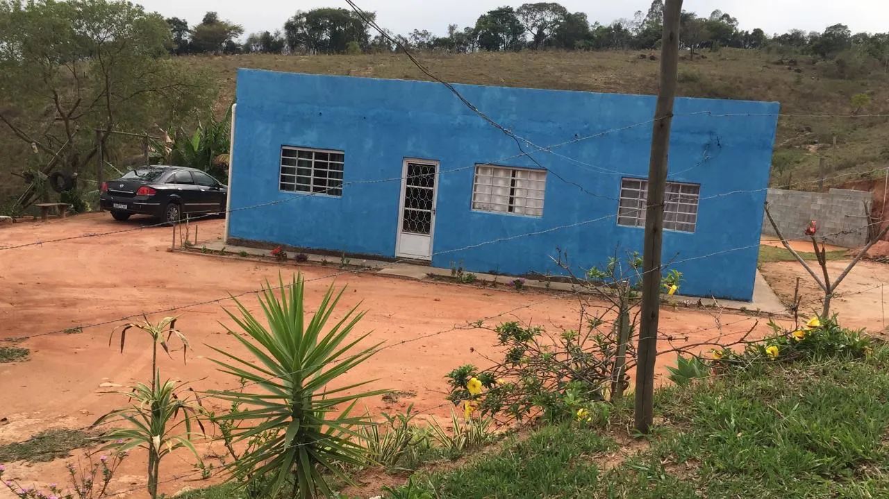 Sítio em Itatiaiuçu 