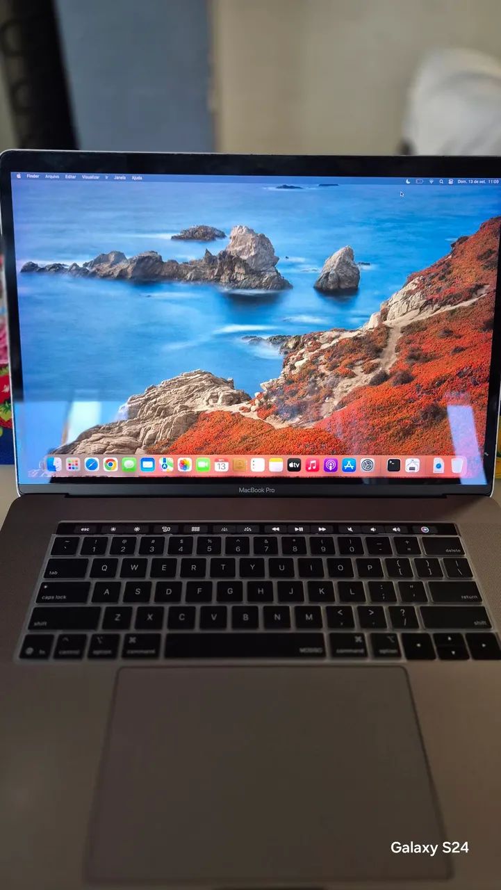 Macbook Pro Retina 2019 Core i9 16GB Ram 512GB SSD - Notebooks