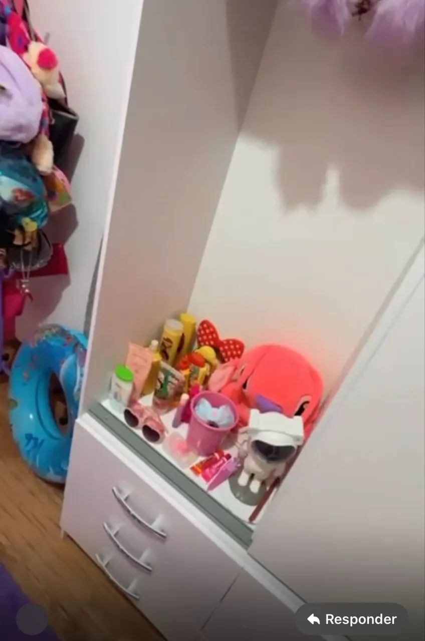GUARDA-ROUPA INFANTIL À VENDA!