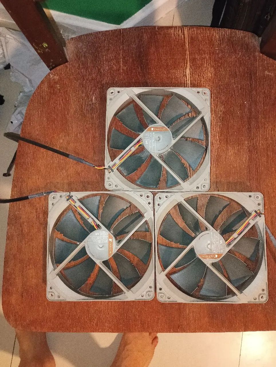 3 Ventoinha Noctua 140mm NF-P14s redux 1200