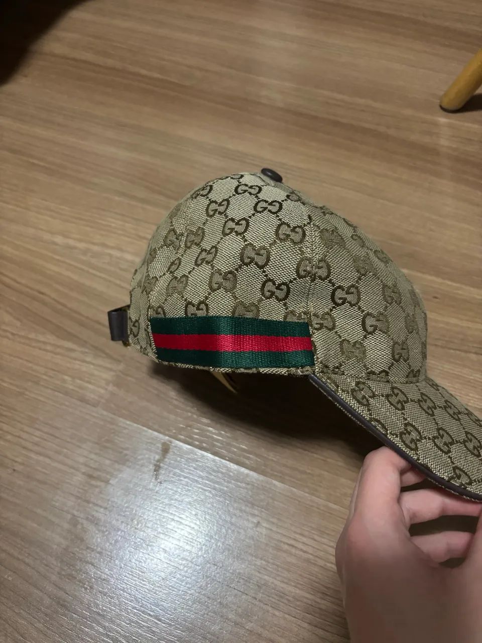Boné gucci