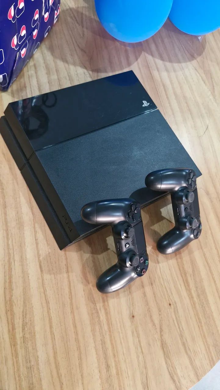 Ps4 com 2 Controles - Foto 2