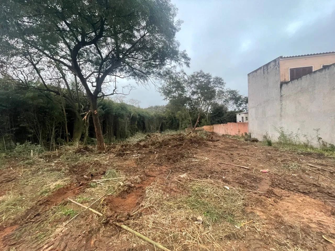 ACEITO BRICK - VENDE-SE 2 TERRENOS - OPORTUNIDADE  